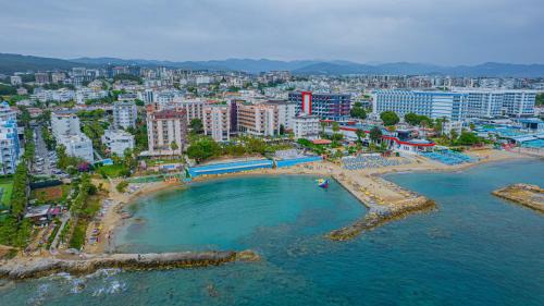 Pyxis Point Hotel - All Inclusive