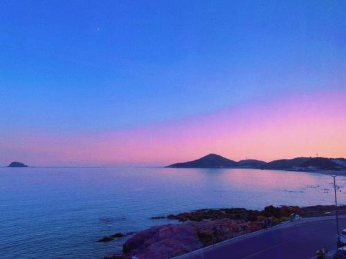 Qingdao Wushe Yujianshanju Tangchi Seaview Hotel