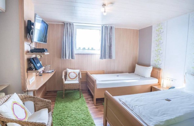 Quadruple room with 2 separate bedrooms