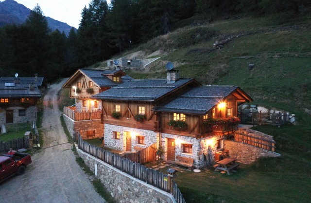 Quality and Relaxation at a good price live your dreams today to discover excitement.