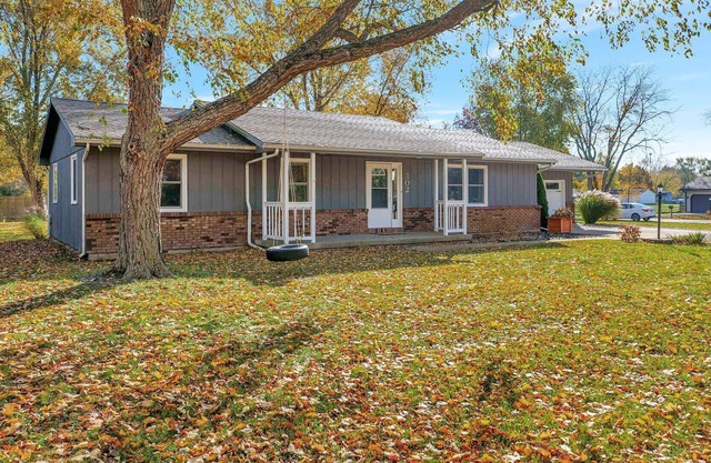 Quiet 4 bedroom get away 20 min from Campus