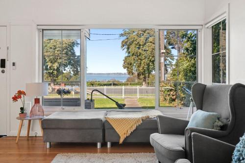 Quiet Geelong Getaway I Bay views