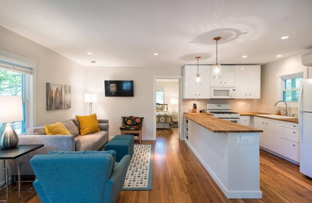 Quiet getaway near South Congress, Lady Bird Lake and downtown Austin