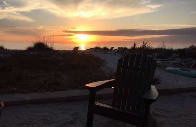 Quiet Gulf front vacation. Two bedroom two bath Gulf front villa