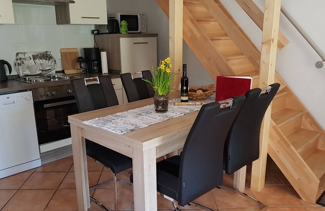 Quiet holiday home, right on the Ahr with a beautiful terrace