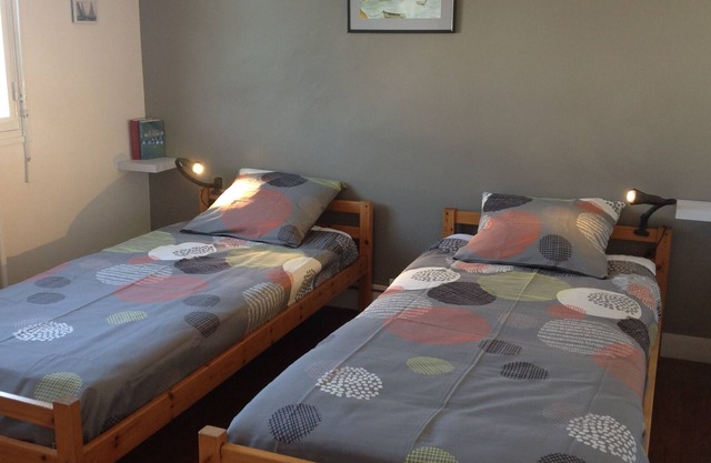 Quiet house in the Doelan district, with Wifi, garage, ..