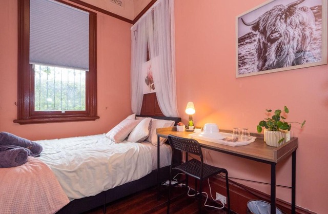 Quiet Private Room In Strathfield 3min to Train Station