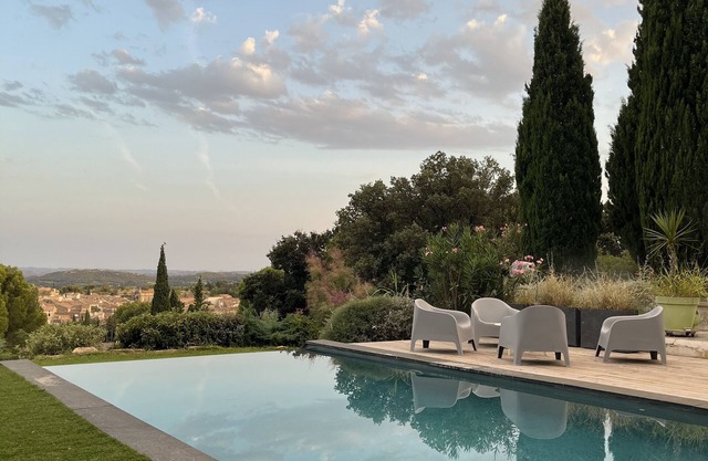 Quiet property with stunning views