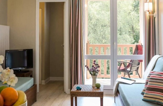 Résidence Pierre & Vacances Les Jardins de la Côte d'Opale*** - Apartment 6 people - 1 bedroom + 1 sleeping area - Terrace or balcony