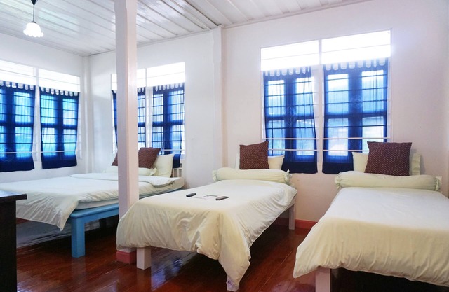R-Lampang Guest House