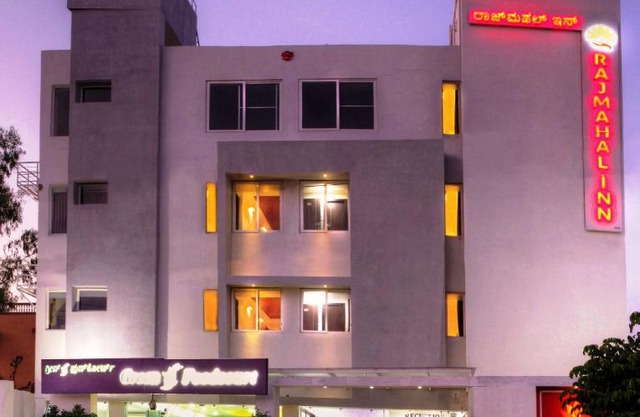 Rajmahal Inn