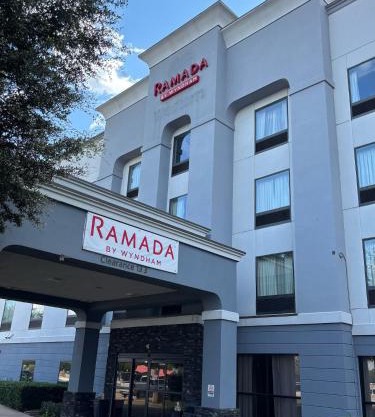 Ramada by Wyndham Burkburnett - Wichita Falls