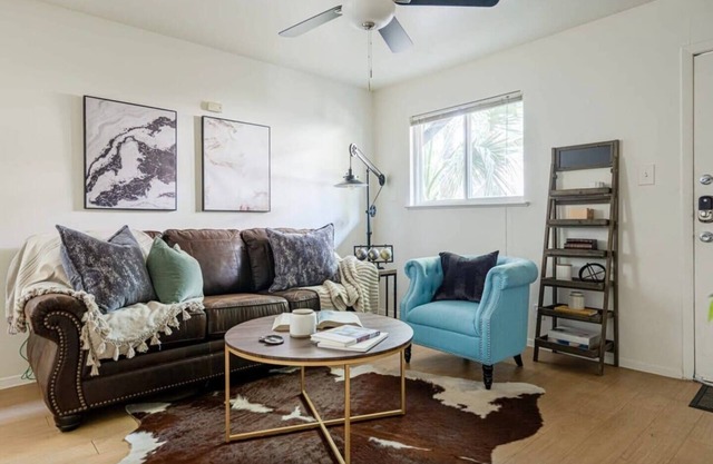 Rancho | Modern Rustic Vibes | Central Austin