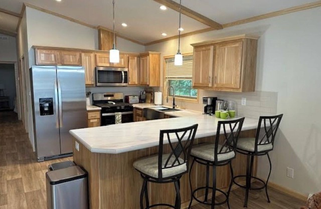 Ranier's Hidden Gem - 3 bedrooms