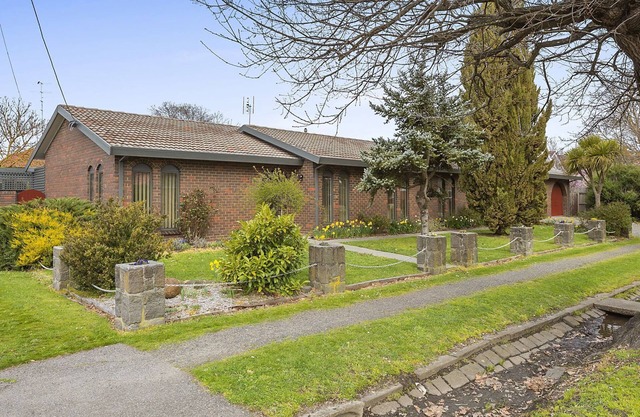 Red Door, Kyneton-self catering