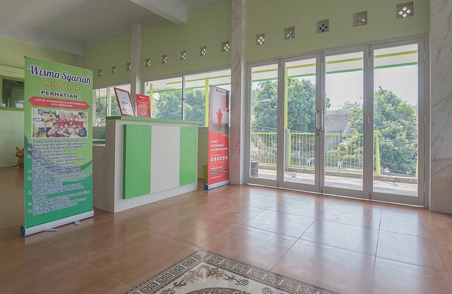 RedDoorz Syariah near Museum Wisma Karya Subang
