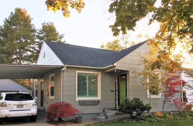Redondo House (east) 4 Bedroom Home by RedAwning