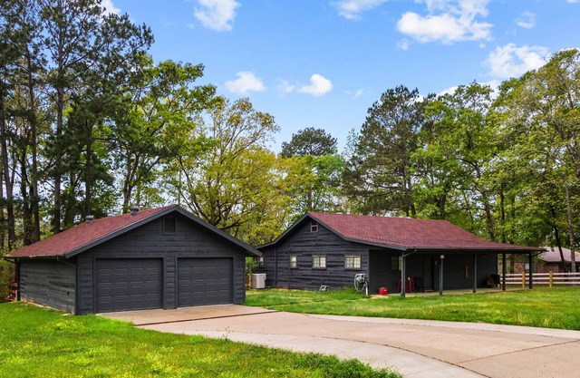 Reel Paradise - Water View and Seasonal Access home in Rayburn Country
