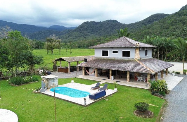 Refúgio na encantadora Estrada Bonita - Joinville