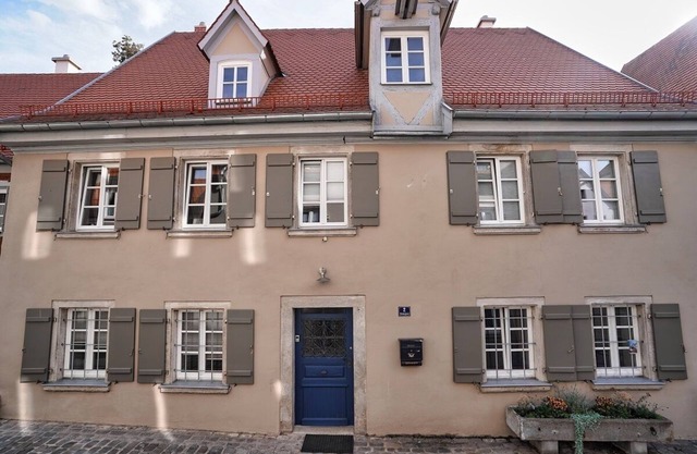 RefuKium "Alte Brennerei" in the city center of Weißenburg for 6 persons