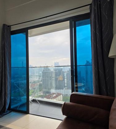 Reizz Residence by Majestic Suites