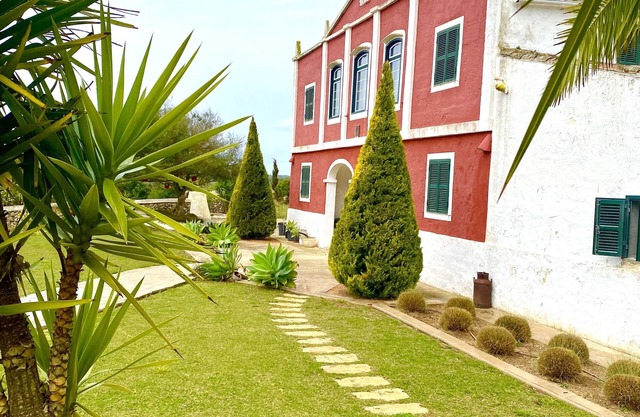 RELAX AND COMFORT - NATURAL SPACE