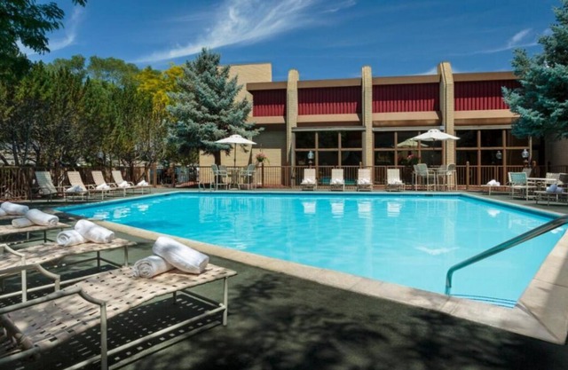 Relax and Recharge! 3 Convenient Units, Outdoor Pool, FREE Parking, Pets Allowed