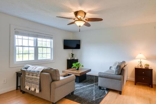 Relax Fireside! Home Less Than 1 Mi to Tryon International