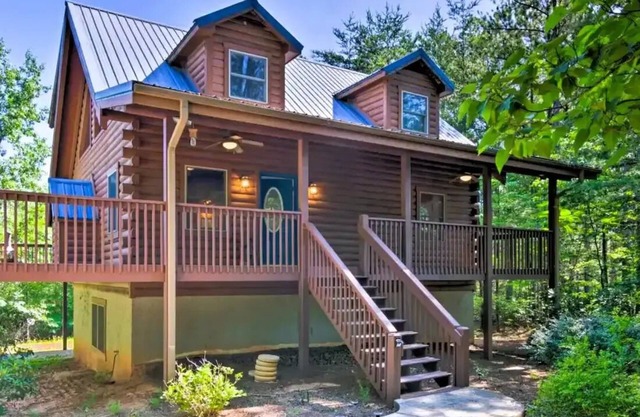 Relaxing Cozy 2 Bedroom Cabin in Lake Lure