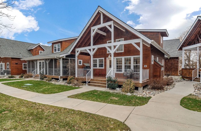 Relaxing Dover Bay Escape with Marina and Trail Access