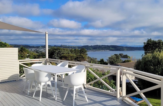 Relaxing Spot with Stunning Sea View!