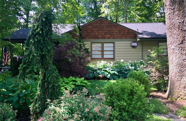 Relaxing Stay in Black Mountain, NC