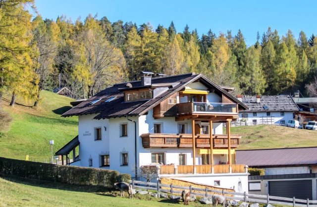 Renauer by Interhome