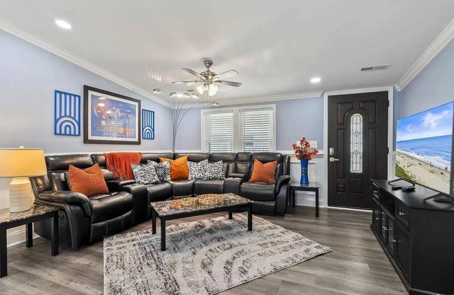 Renovated 4BR Retreat Near NMB Cherry Grove