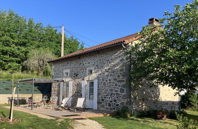 Renovated detached house near Lake Saint Estèphe