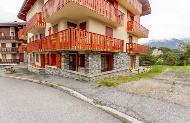 RESIDENCE LA COMBE III