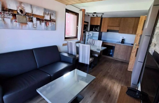 Residence La Source des Arcs* - Chalet des Neiges - 2 Room Apartment Cabin 4 People PMR West or North-East