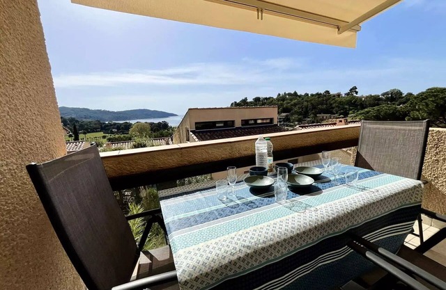 Residence Les Terrasses De Sylvabelle - 2 Rooms for 4 People