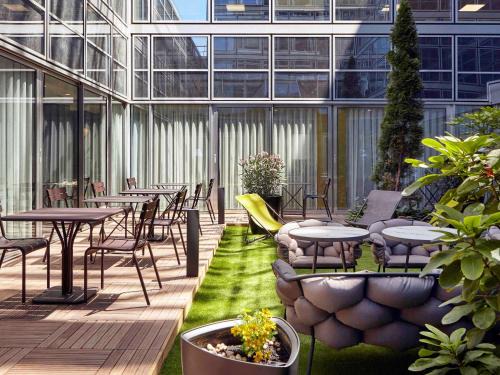 Residence Mercure Paris La Defense Grande Arche