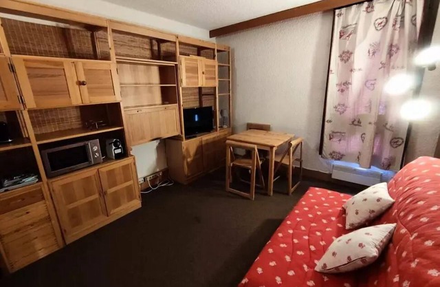 Residence St Pierre B12 - Studio for 4 People