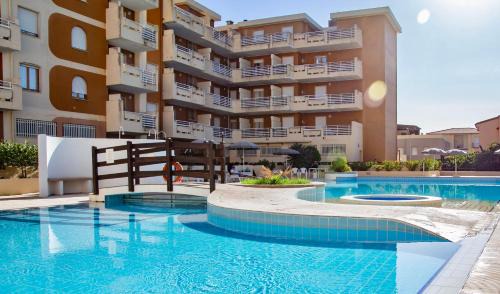 Residence with swimming-pool in Alghero just 150 mt from the beach