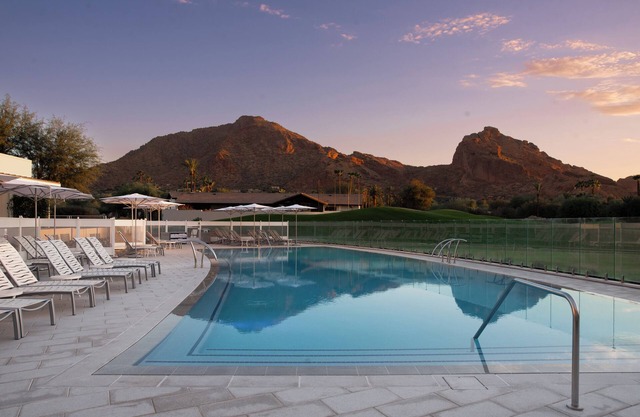 Residences At Mountain Shadows