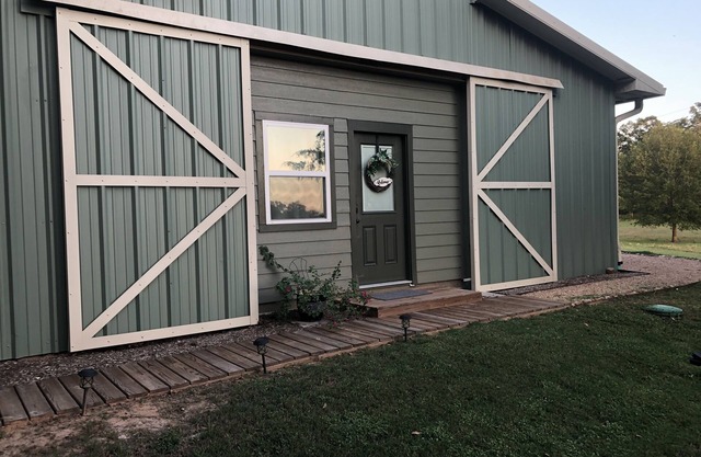 Rest and Renewal for you! Just 3 miles to Brenham