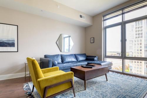 Reston 2br steps to mall hospital restaurants WDC-832