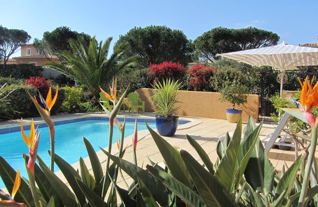 REZ OF VILLA NEW APARTMENT 60M ² WITH MEDITERRANEAN GARDEN BETWEEN BEACHES AND ESTEREL