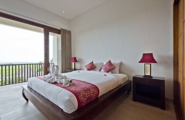 Ricefield View Villa C1/2 Bedrooms