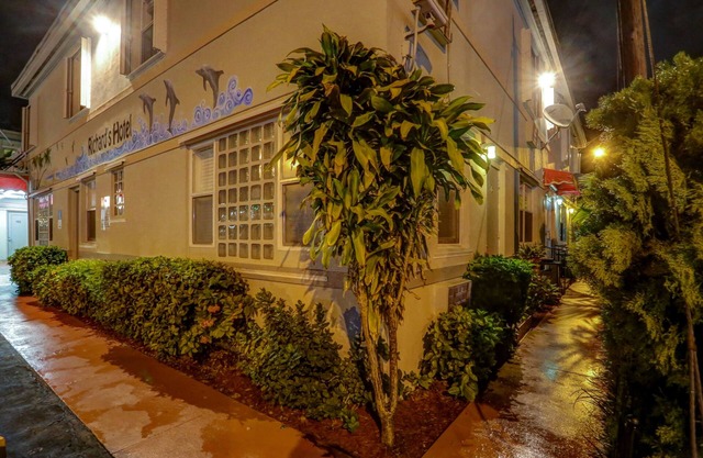 Richard's Hotel