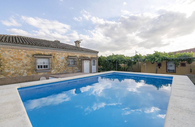 Rincon De La Huerta - Three Bedroom Chalet, Sleeps 6