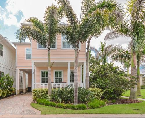 Riverfacing Townhome in The Village at New Smyrna Marina - 19 Old Feger