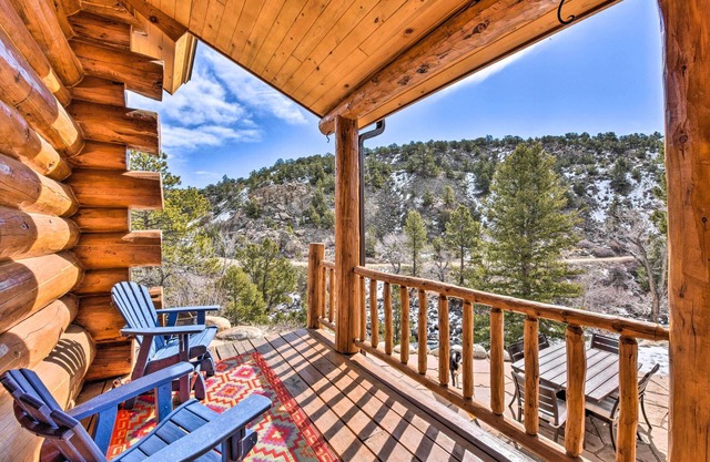 Riverfront Retreat w/Hot Tub: Fish & Hike!
